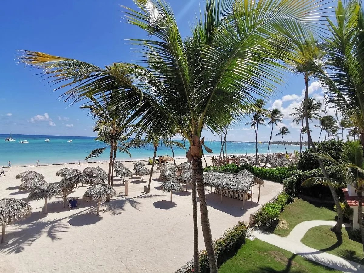 Tropicana Suites Beach Club And Pool Punta Cana