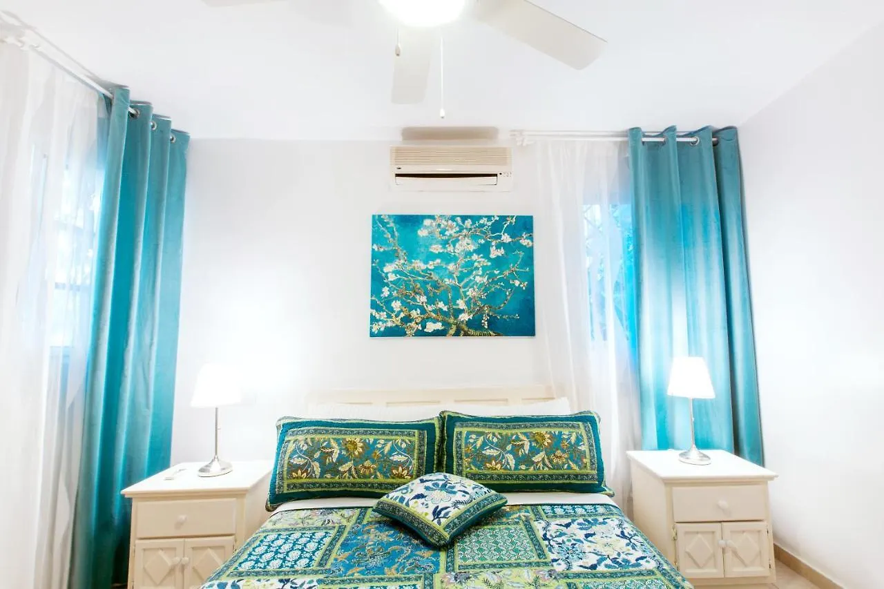 Tropicana Suites Beach Club And Pool Punta Cana 4*,  Dominikanska republiken